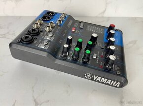 Yamaha MG06 audio mixér