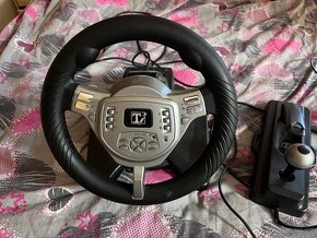 Volant thrustmaster GT sada