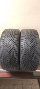 Continental 235/40 R18 95V 4-5mm