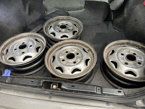 4x plecháče 4x114,3 R13 Subaru Justy