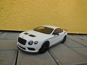 Bentley Continental GT3-R - 1:18 GT Spirit + box