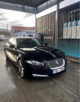 Jaguar XF 2.2 nafta