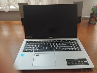 Acer Aspire 5 Pure Silver + Pure Silver kovový