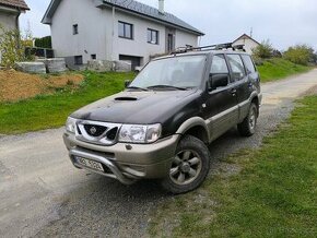 NISSAN TERRANO II.