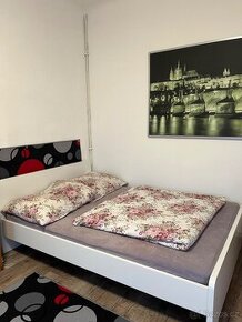 Postel IKEA 140x200cm