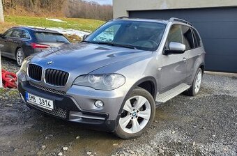 BMW X5 E70, 3.0 173kW, parádní stav