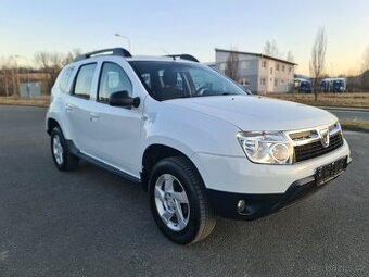 DACIA DUSTER 1.6i 16V KLIMA RV 2012 SERVISKA ZACHOVALÉ