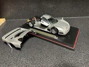 Mercedes Benz CLK-GTR 1:18