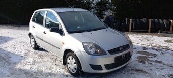 Ford Fiesta 1.3i 51 kW