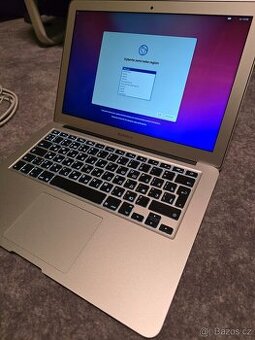 Macbook Air 13.3"/I5 1.8HZ/8GB RAM/128GB SSD, RU klávesnice