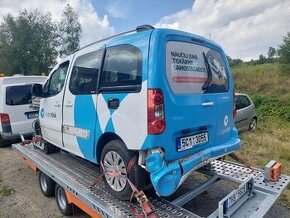 Citroen Berlingo 1.6HDI 66kw 9HX - náhradní díly - 1