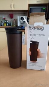 NEROZLITELNÝ TERMO HRNEK FIXMUG HNĚDÝ 540 ML P.C. 390kč