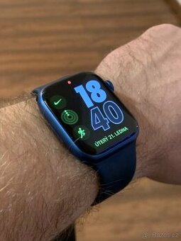 Apple Watch series 7 45mm Cellular - 1