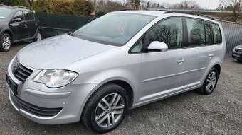 VOLKSWAGEN TOURAN 1.9TDI  DSG TRENDLINE 77KW - 1