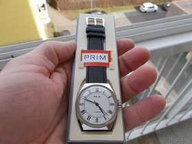 krasne nove nikdy nosene hodinky prim rok 1982 top funkcni