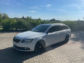 Škoda Superb Kombi 2014, PANORAMA, DSG