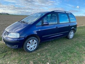 Vw Sharan 1.9 TDI 4x4 Alkantra dily z vozu.Levně - 1