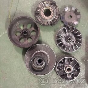 Motor Piagio Beverly 250, Malaguti Madison 250 skoro komplet