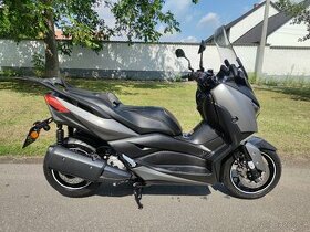 Yamaha X-MAX 300 - 1