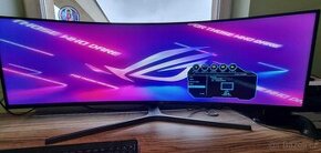 Prodej LCD Monitoru Samsung C49HG90 49" v perfektním stavu