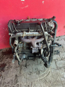 Motor Fiat Stilo 1,9 JTD 192A3000 59KW Kompletní