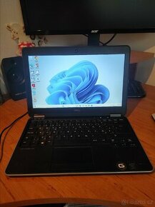 Nový Notebook Latitude E7240 - 1