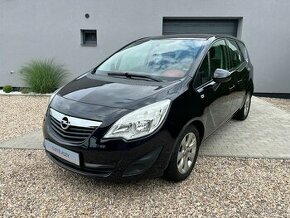 Opel Meriva 1.4i 74KW, Servisní kniha