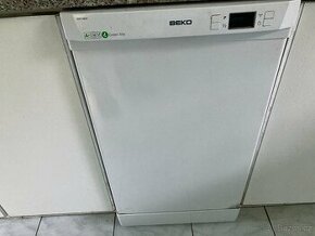 Myčka BEKO DSPS6830 šířka 45 cm