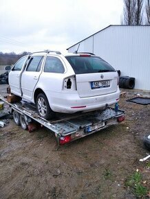 nd z škoda octavia 2 103kw 4X4 bílá modrá červená zelená