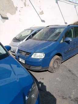 VW Touran 1T1