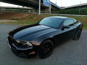 Ford Mustang 3.7 V6 Coupe 227kw+ (RTR-vzhled) 2014