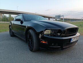 Ford Mustang 3.7 V6 Coupe 227kw+ (RTR-vzhled) 2014