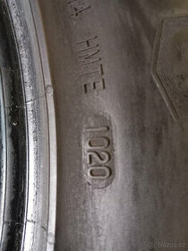 255/60R18 A/T - 1