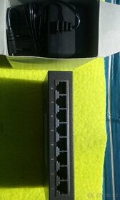 Planet _Fast Ethernet Switch - 1