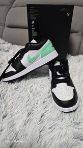 Nike Air Jordan 1 Low