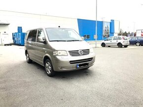 VW Multivan T5 2.5Tdi 128Kw Rok výroby 2008