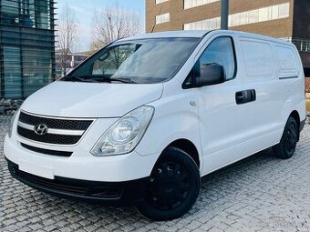 Hyundai H1 2.5 CRDi 125KW MANUÁL SENZORY TAŽNÉ