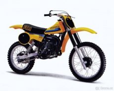 Suzuki RM125 motokros motocross