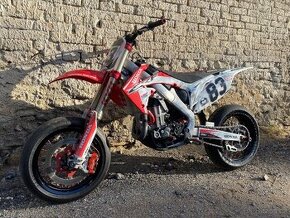 Honda CRF 450 supermoto