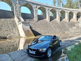 Bmw E93 320i automat cabrio