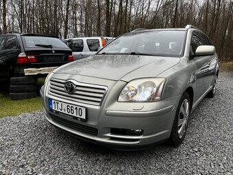 Toyota Avensis - 1