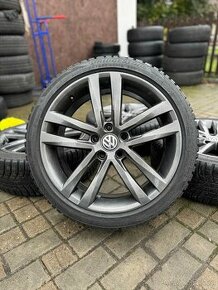 ORIGINÁL Alu Volkswagen Salvador R18, 5x112 - ZIMNÍ PNEU