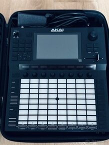 AKAI Force, stav jako nové s hardcase UDG