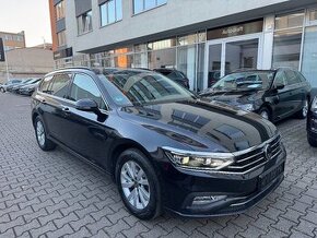 VW Passat B8 2.0 TDI 110kW DSG Matrix LED kamera 360° ERGO