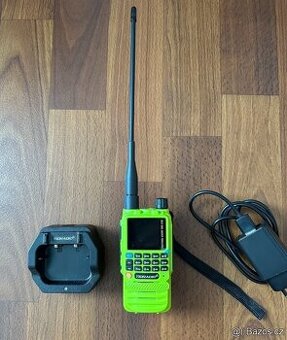 Vysílačka dualband VHF/UHF, 50-600MHz + airband