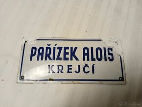 Smaltovaná cedule Pařízek Alois krejčí