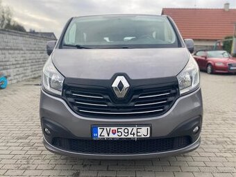 RENAULT TRAFIC BUS 9 MIEST