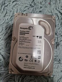 HDD Seagate 2TB + sata kabel