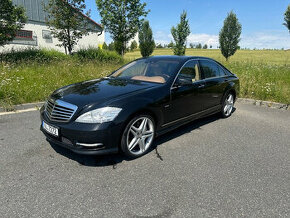 Mercedes S500 W221 AMG 4matic LONG 320KW i na splátky všem