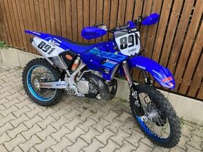 YAMAHA YZ 250